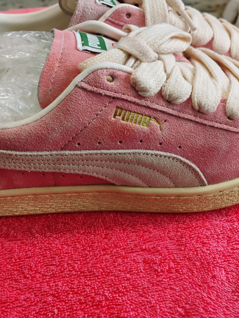 Puma Suede Classic Pink  Sneakers Mens Size 9 Women's Size 10.5 Lace Up Sneakers - Picture 13 of 13